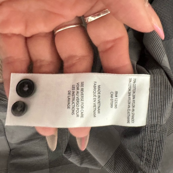 Travis Mathew Button Down Shirt Men's Gray plaid Long Sleeve performance stretch - Picture 5 of 6